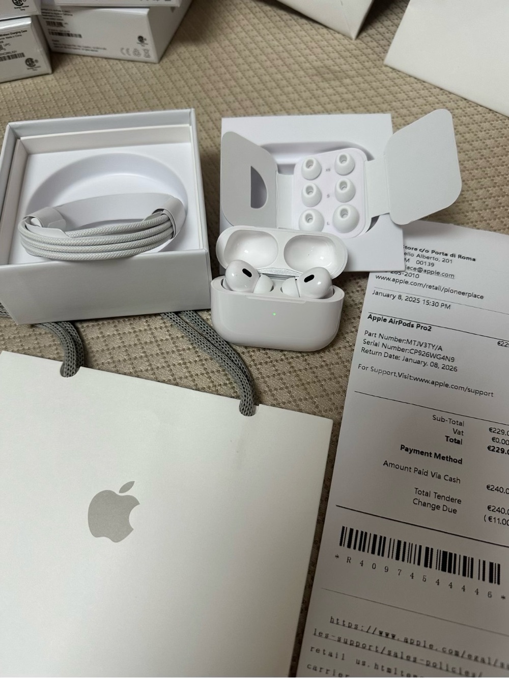 Apple AirPods Pro 2 Wireless Earbuds - White